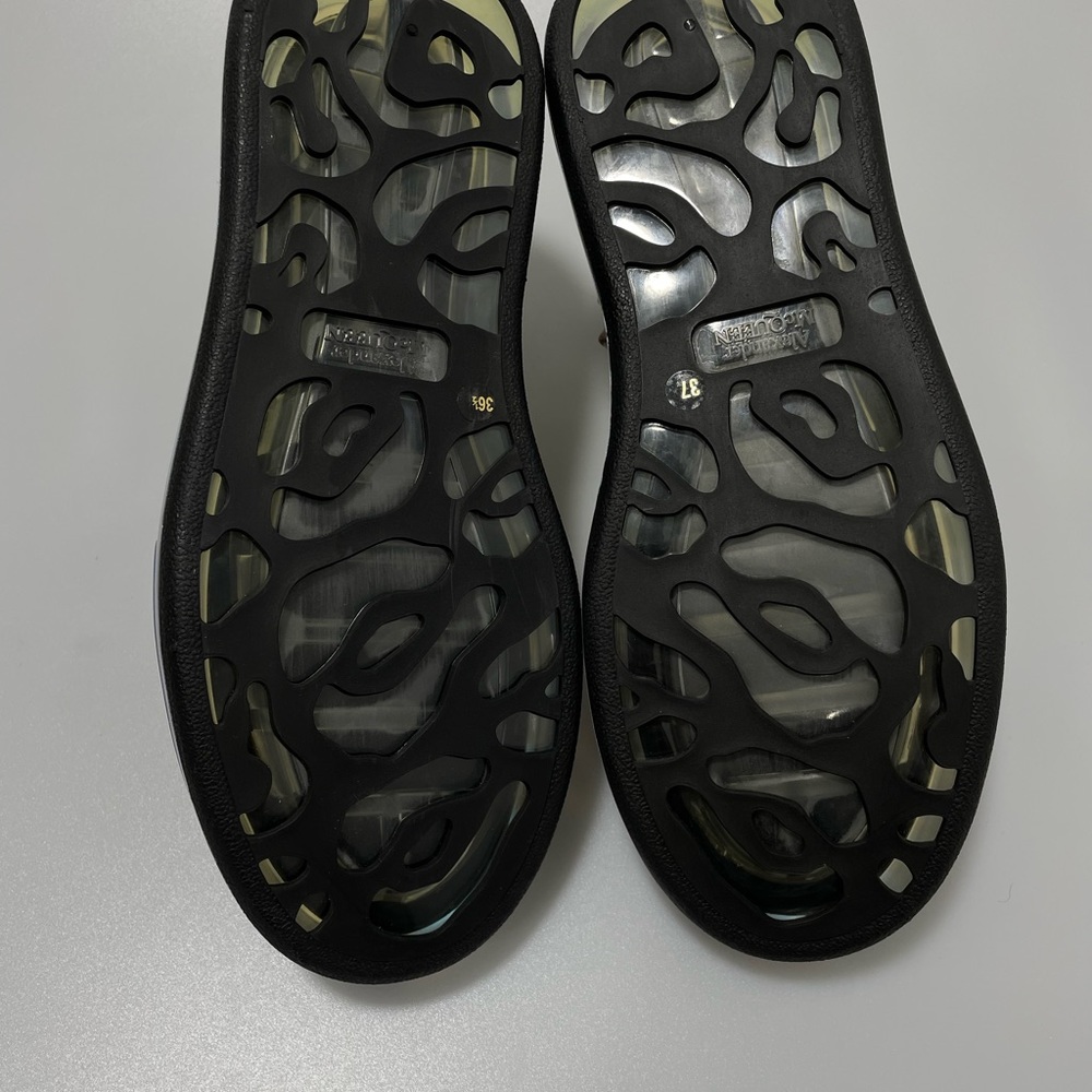 Alexander McQueen Black Leather Sneakers with Iridescent Blue Platform - Picture 8 of 11